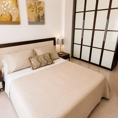 130m2 Con Superbalcon 15m2 *